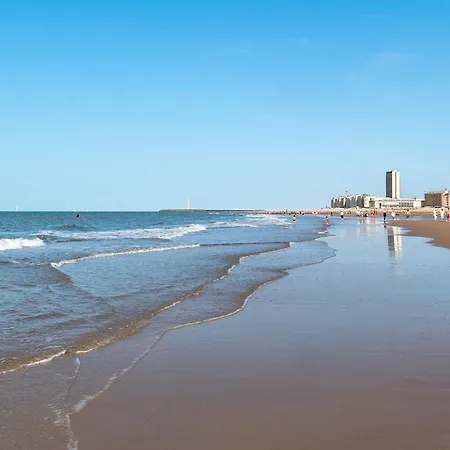 Будинок відпочинку Osea - Bright Seaside With Balcony *